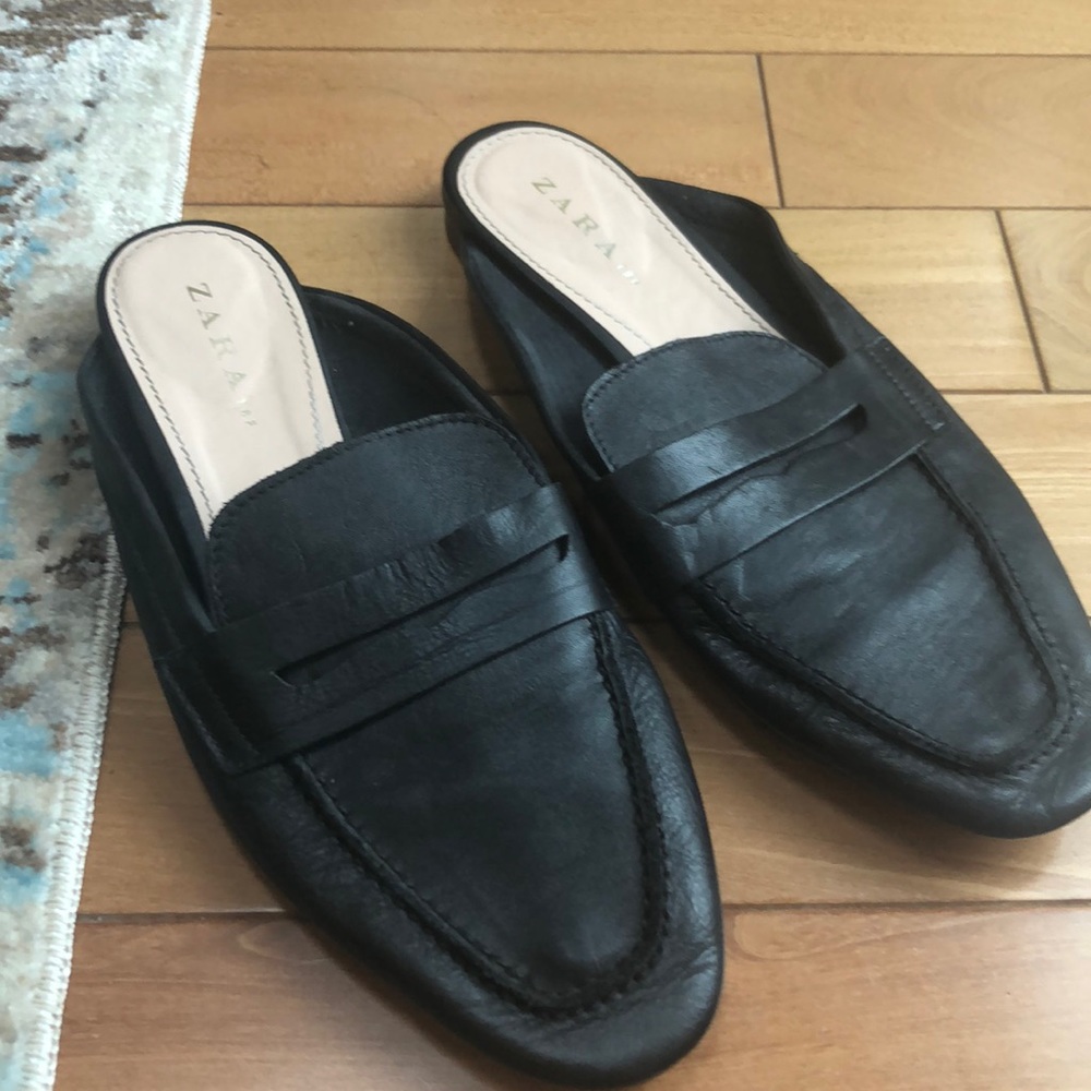 Zara Black Leather Loafers